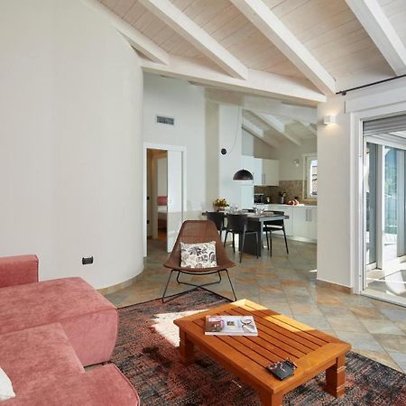 Residenza Ai Ferrari Apartment Riva del Garda Luaran gambar