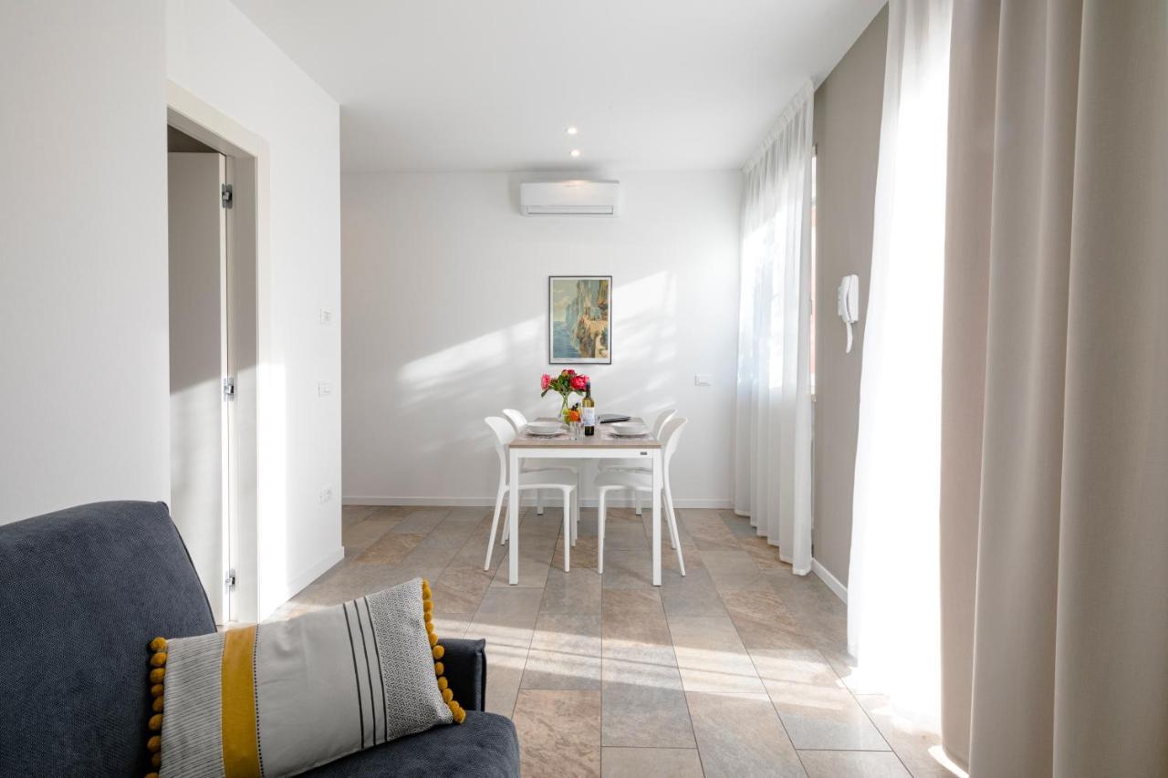 Residenza Ai Ferrari Apartment Riva del Garda Luaran gambar