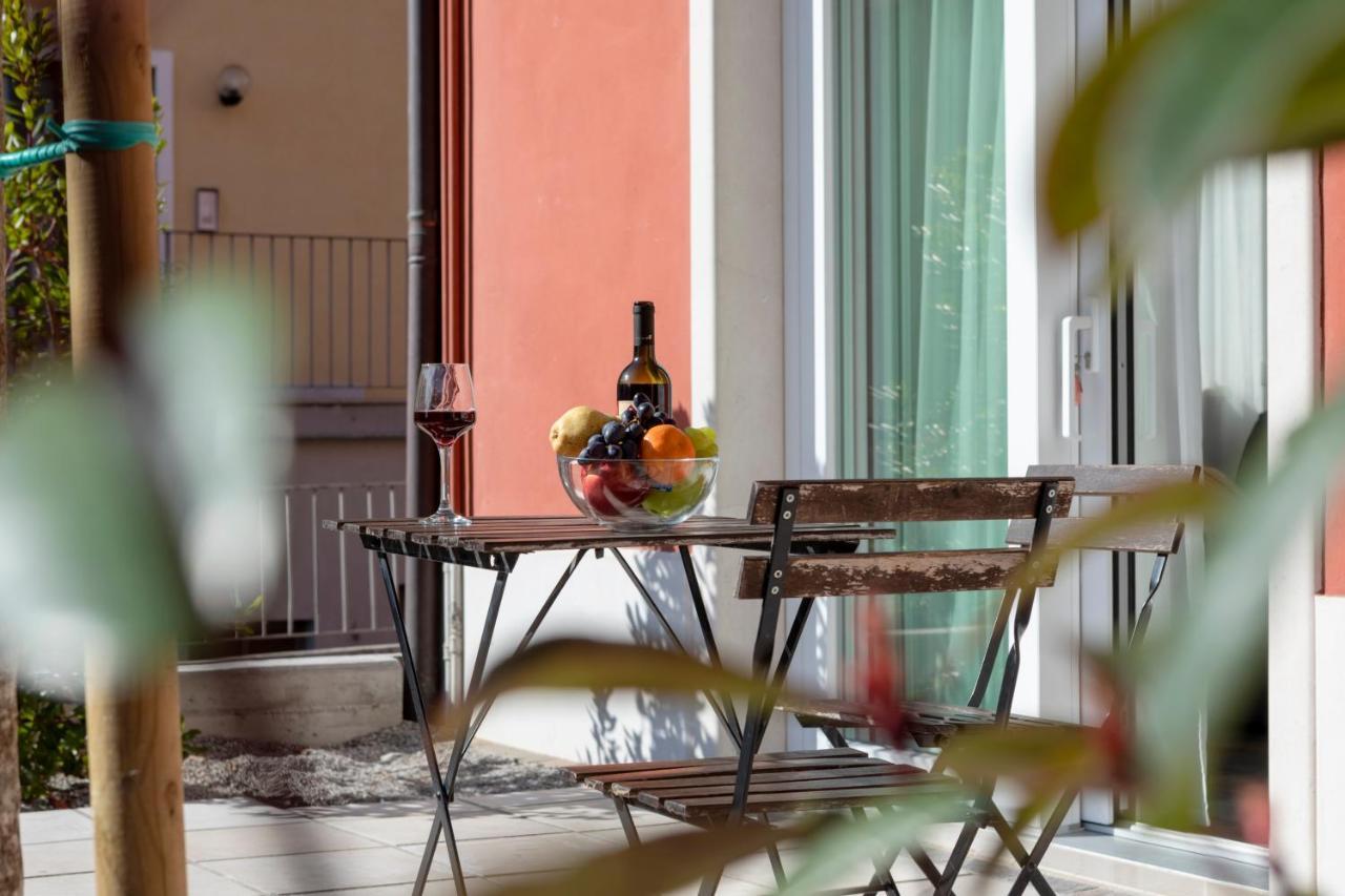Residenza Ai Ferrari Apartment Riva del Garda Luaran gambar